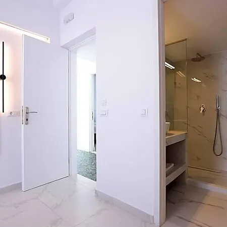 Galini Hotel *